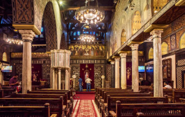 Cairo Egypt travel guide with Pyramids of Giza and Nile River