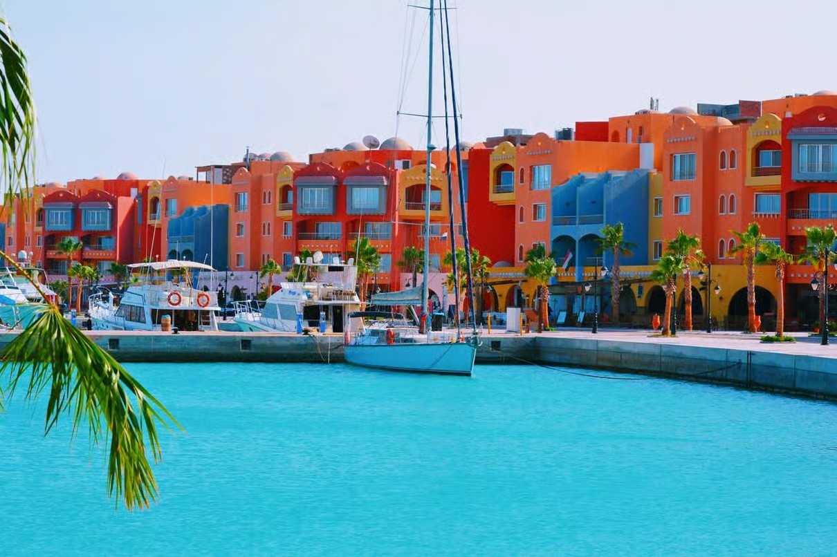 Hurghada Egypt city tour with old town streets, local markets, marina and Red Sea waterfront