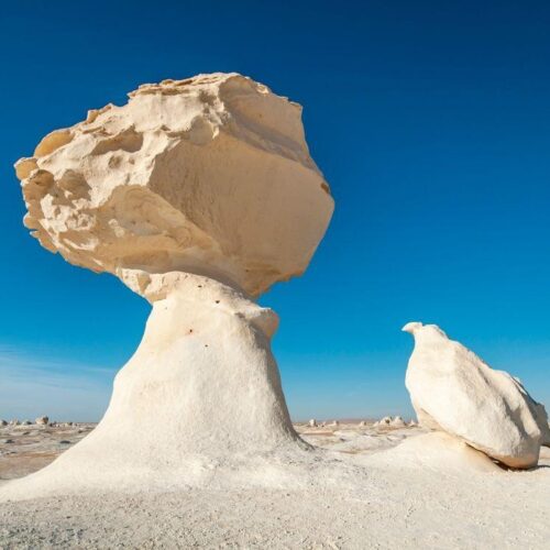 Bahariya Oasis day trip from Cairo exploring Egypt’s Black Desert, White Desert, Crystal Mountain, and spectacular desert landscapes.