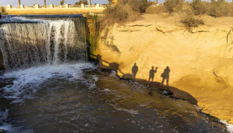 Fayoum Desert Safari: Wadi El Hitan, Magic Lake & Desert Experience 1 Fayoum desert safari with Wadi El Hitan, Magic Lake, waterfalls and dramatic Egyptian desert landscapes