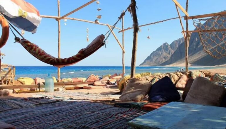Sharm El Sheikh Basata Café Experience: Sea Views & Relaxation 1 Basata Café in Sharm El Sheikh by the Red Sea with beautiful coastal views and a peaceful Egyptian atmosphere