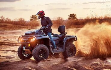 Hurghada desert safari with Bedouin village, desert mountains, BBQ dinner and traditional Egyptian cultural experience